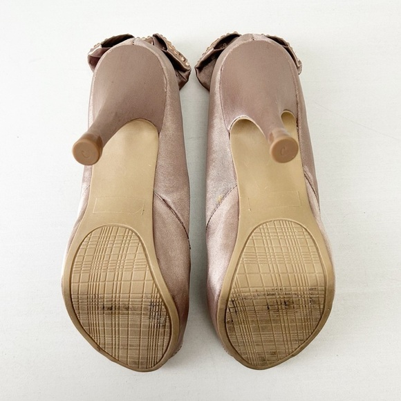 Expression Nude Blush Peep-Toe Satin Platform Heels Rhinestone Bows Size 7 - Picture 14 of 15